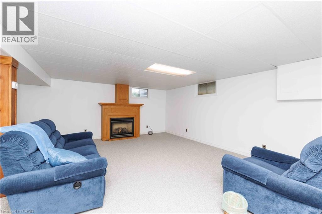












4276 HALDIMAND ROAD 20

,
Dunnville,




Ontario
N1A2W3

