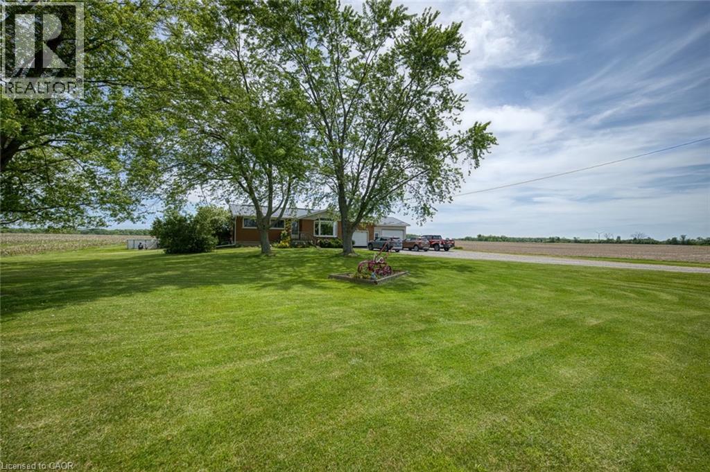 












4276 HALDIMAND ROAD 20

,
Dunnville,




Ontario
N1A2W3

