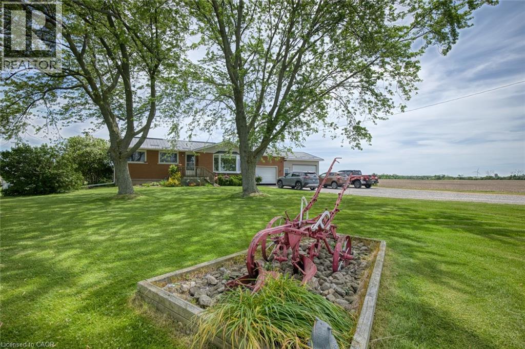 












4276 HALDIMAND ROAD 20

,
Dunnville,




Ontario
N1A2W3


