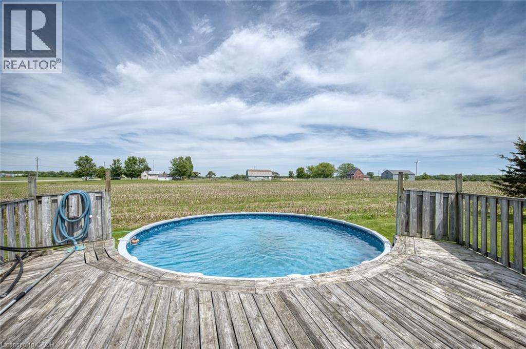 












4276 HALDIMAND ROAD 20

,
Dunnville,




Ontario
N1A2W3

