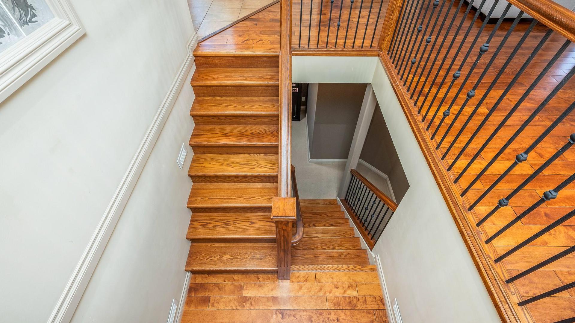 









904


33

Avenue,
Vernon,




BC
V1T 9V7

