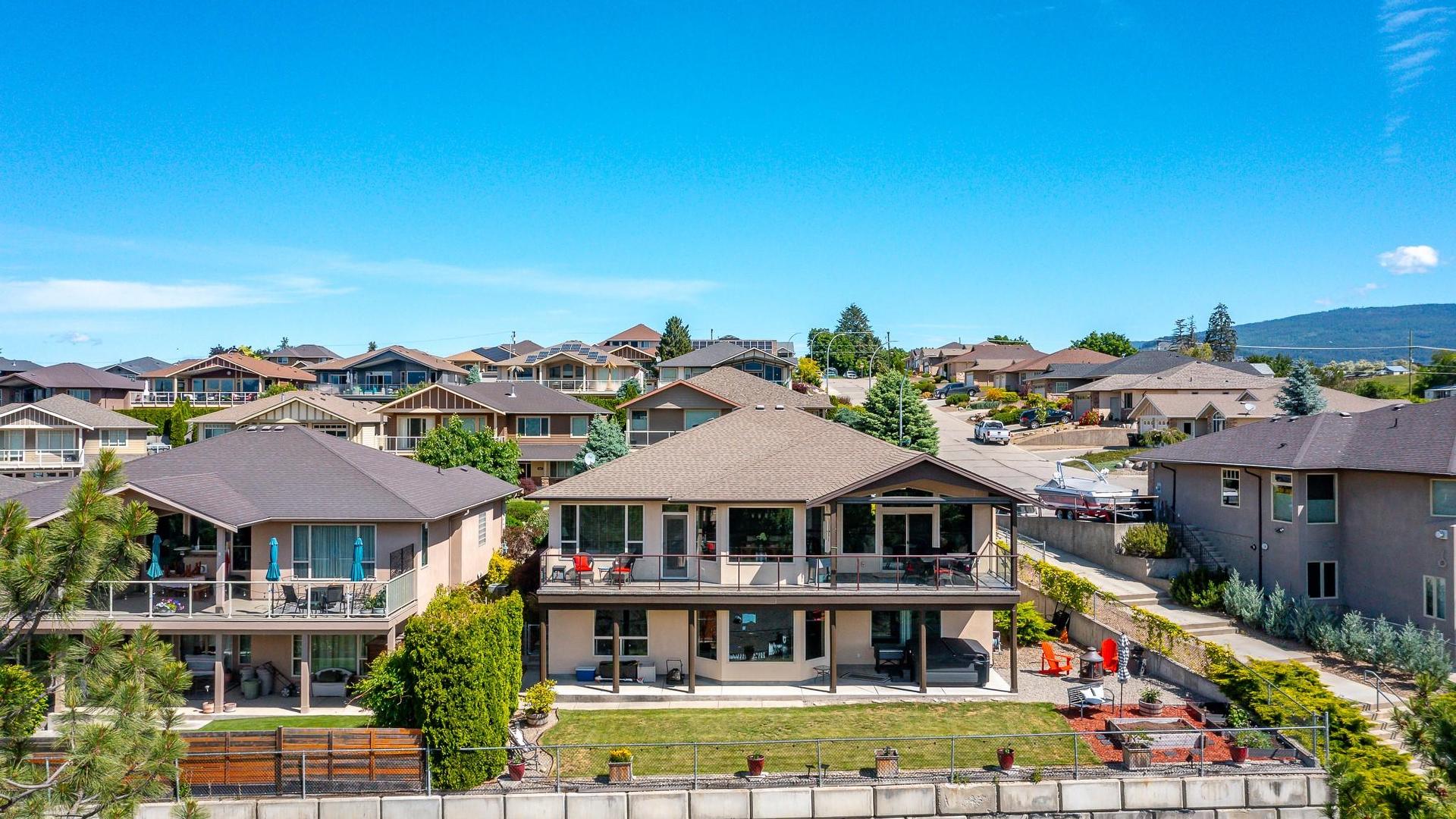 









904


33

Avenue,
Vernon,




BC
V1T 9V7

