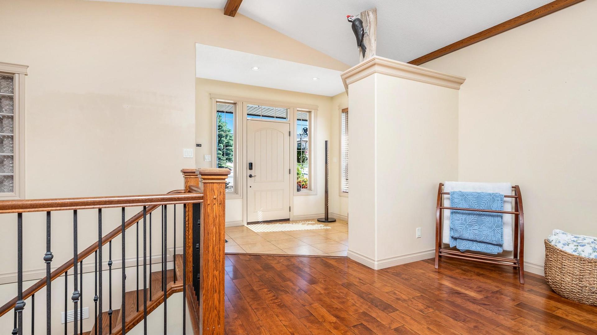 









904


33

Avenue,
Vernon,




BC
V1T 9V7

