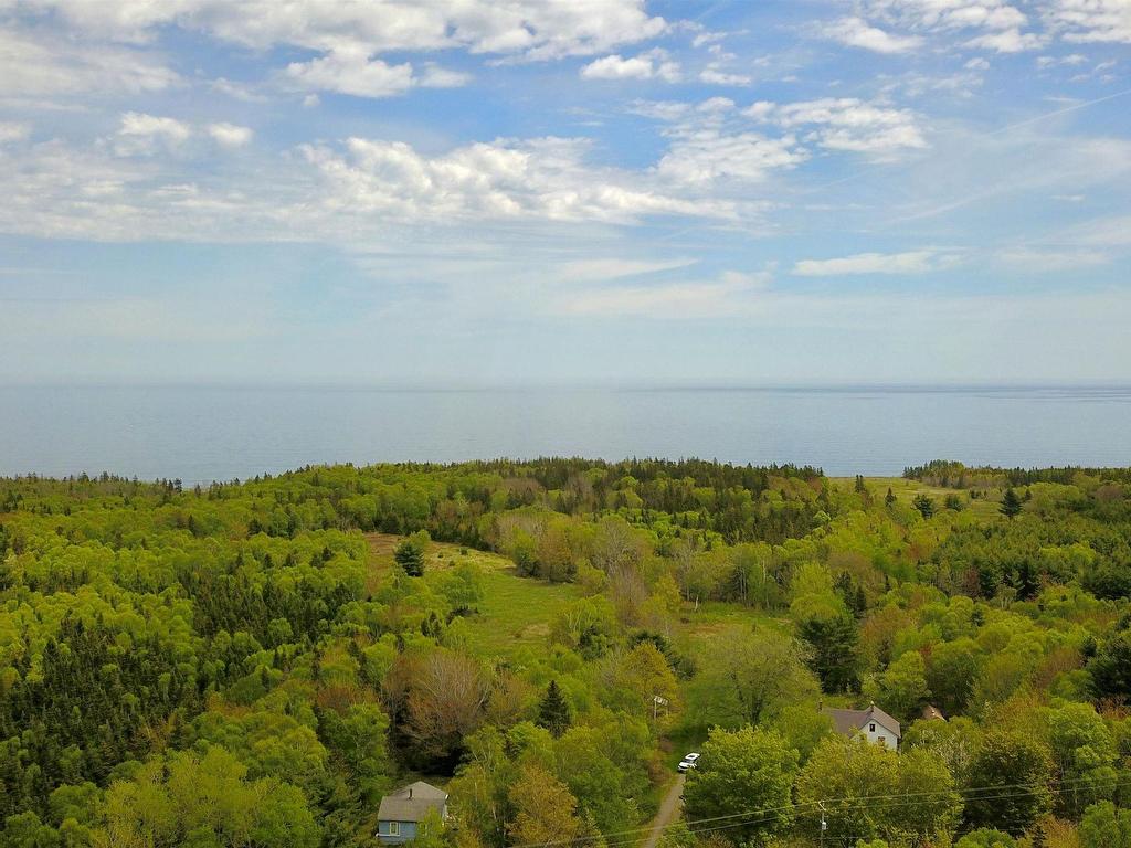 












44435 Cabot Trail

,
Little River,




NS
B0C 1H0

