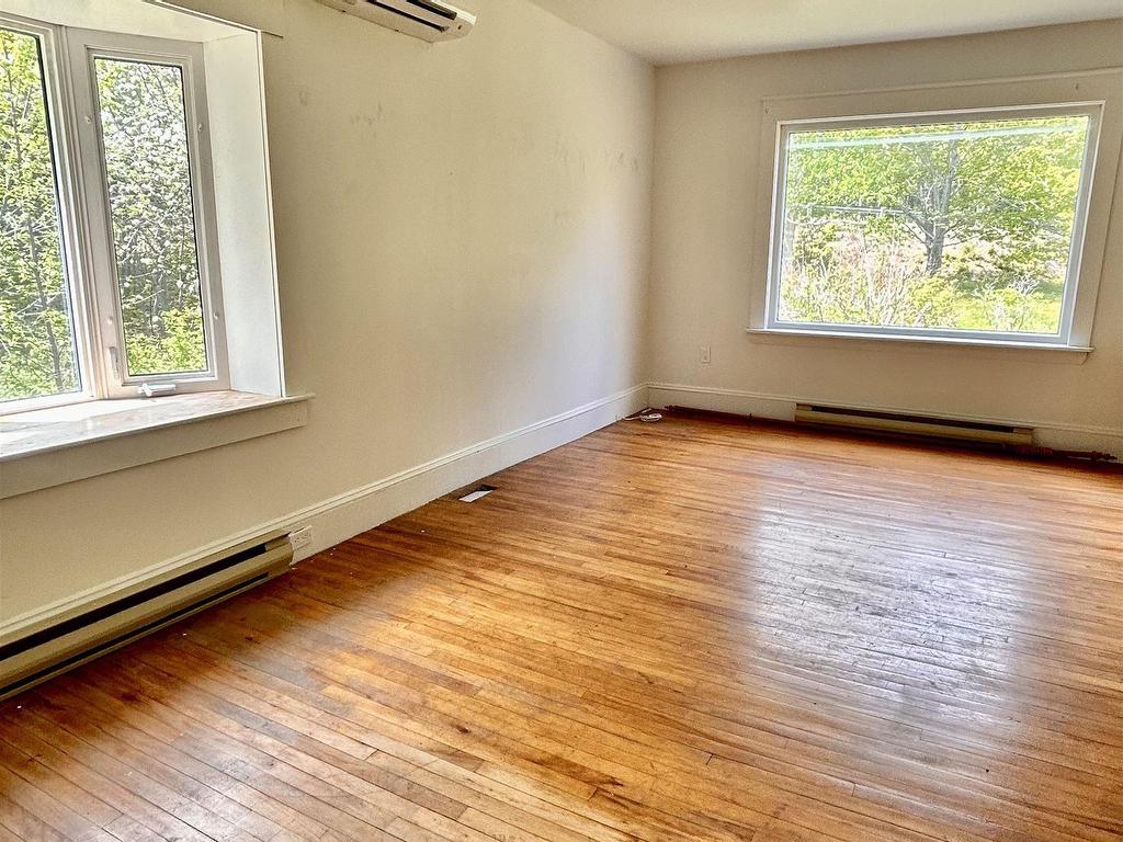 












44435 Cabot Trail

,
Little River,




NS
B0C 1H0


