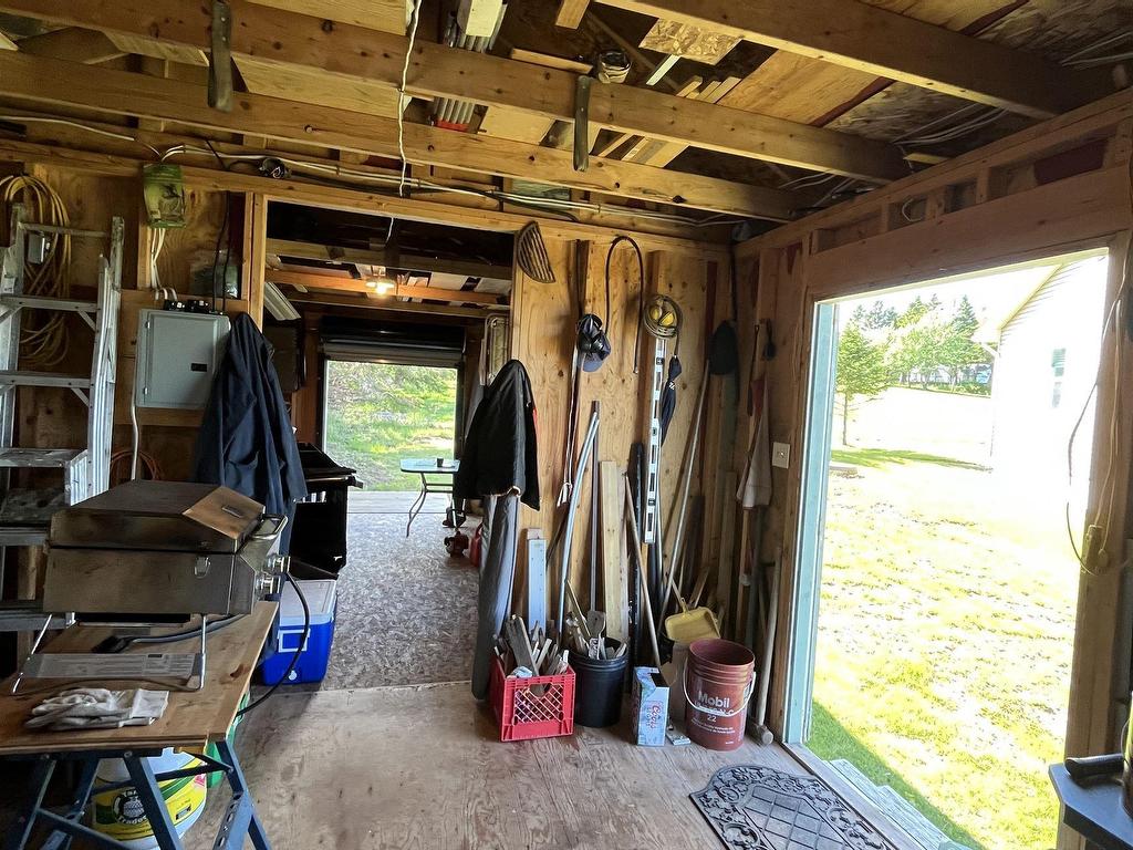 












376 Smith Point Road

,
Fox Harbour,




NS
B0K 1Y0

