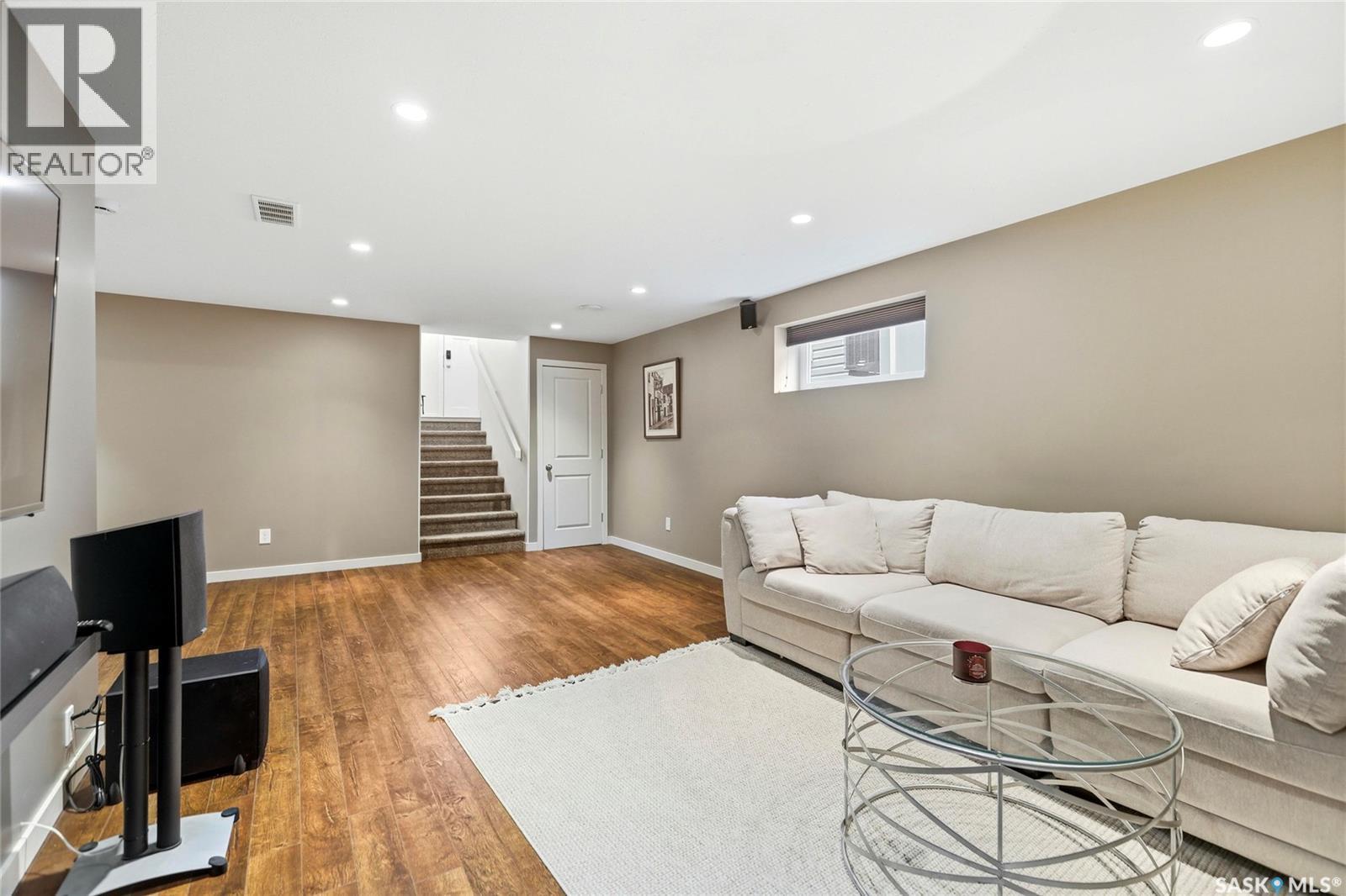 












1105 Jurasin STREET N

,
Regina,




Saskatchewan
S4X0K1

