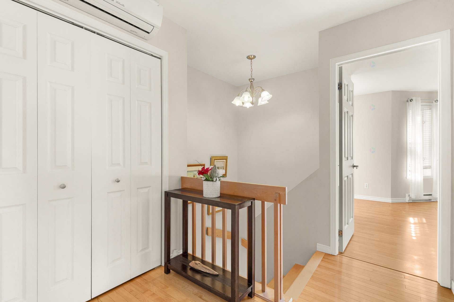 









6870


Rue François-Marguerie

,
Trois-Rivières,




QC
G8Y7E9

