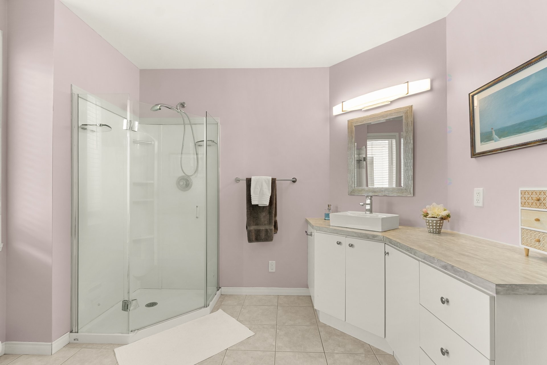









6870


Rue François-Marguerie

,
Trois-Rivières,




QC
G8Y7E9

