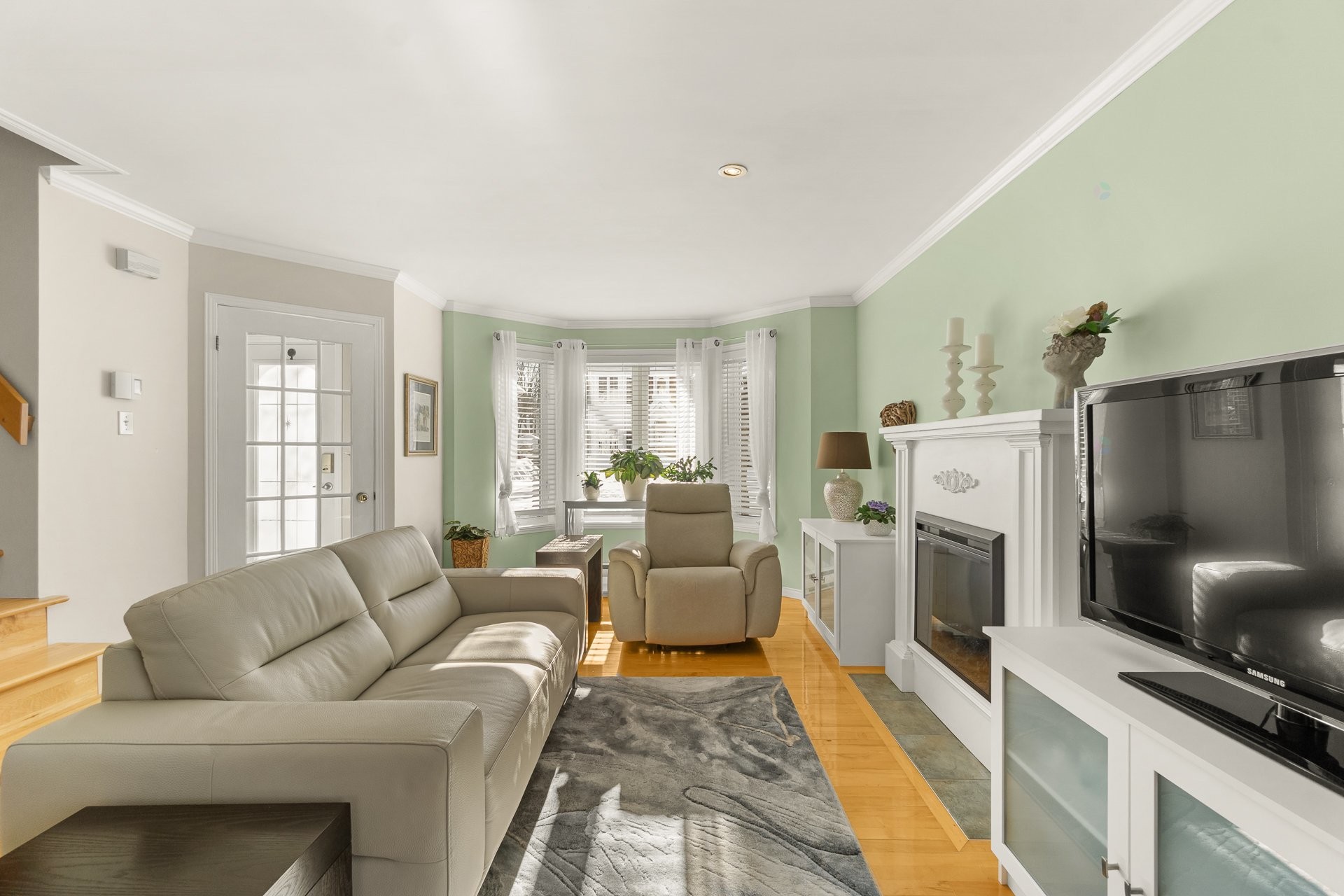 









6870


Rue François-Marguerie

,
Trois-Rivières,




QC
G8Y7E9

