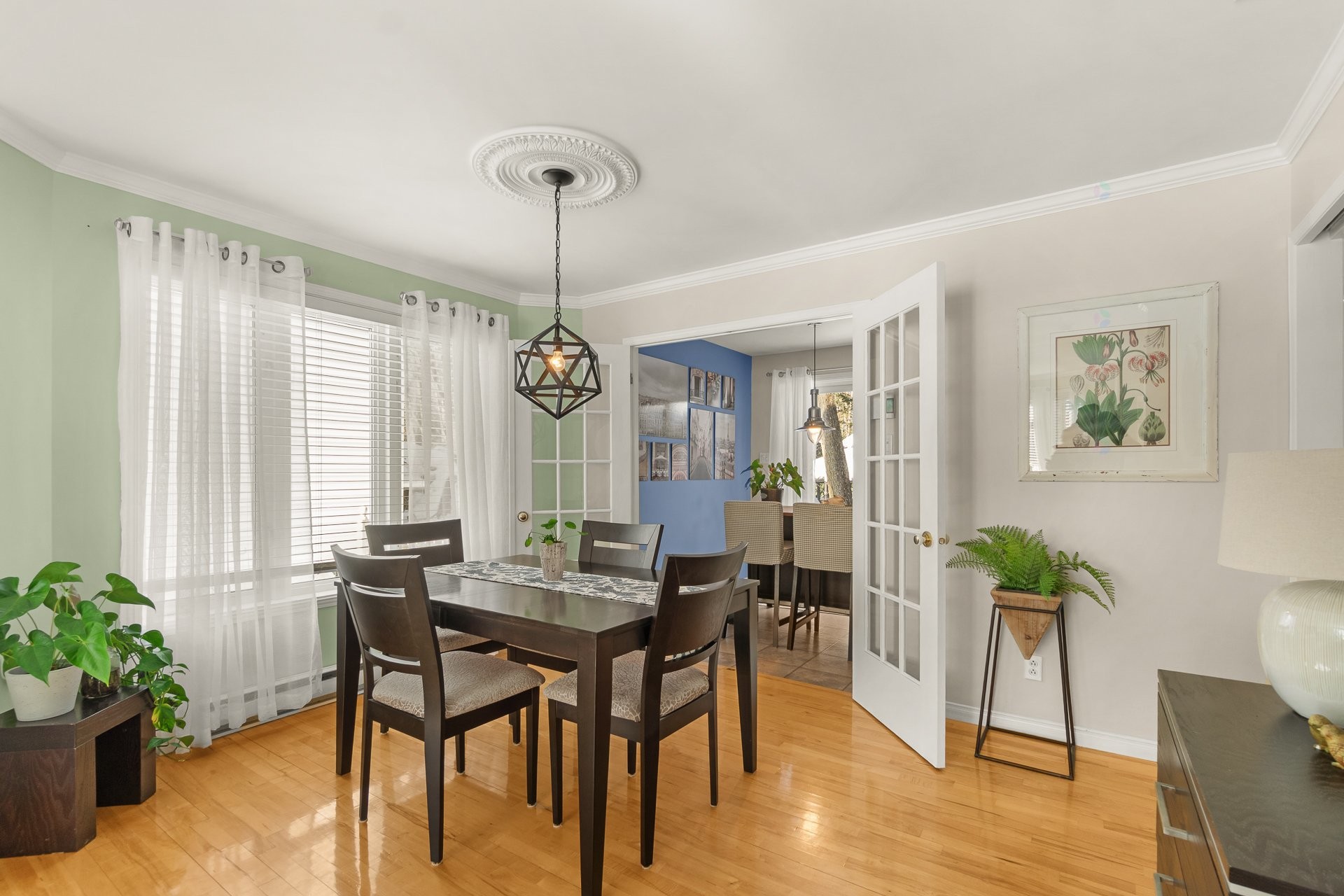









6870


Rue François-Marguerie

,
Trois-Rivières,




QC
G8Y7E9

