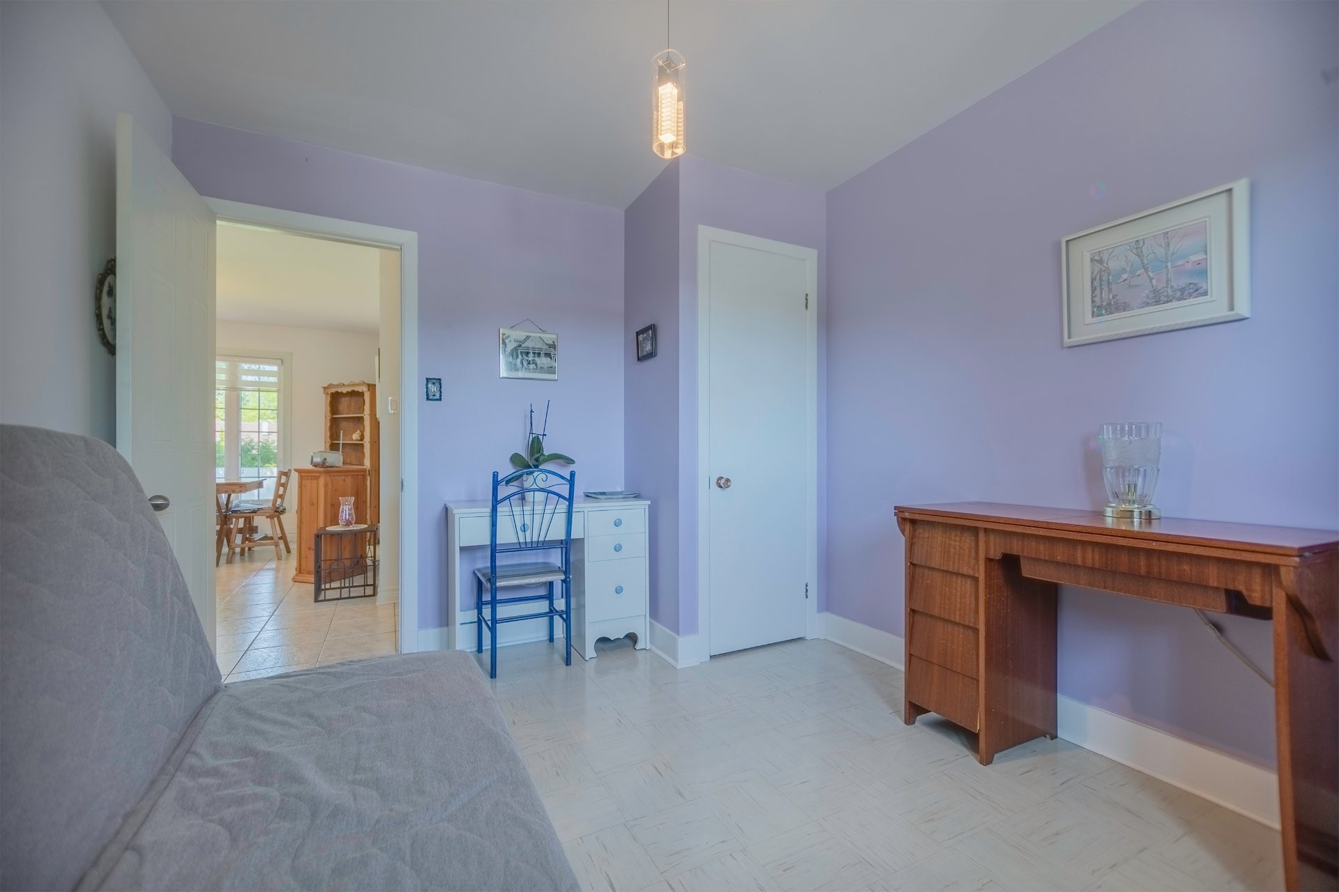 









2514


Rue St-André

,
Varennes,




QC
J3X1A8

