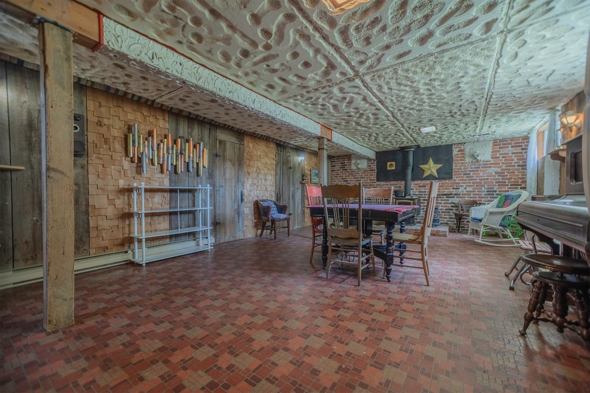 









2514


Rue St-André

,
Varennes,




QC
J3X1A8

