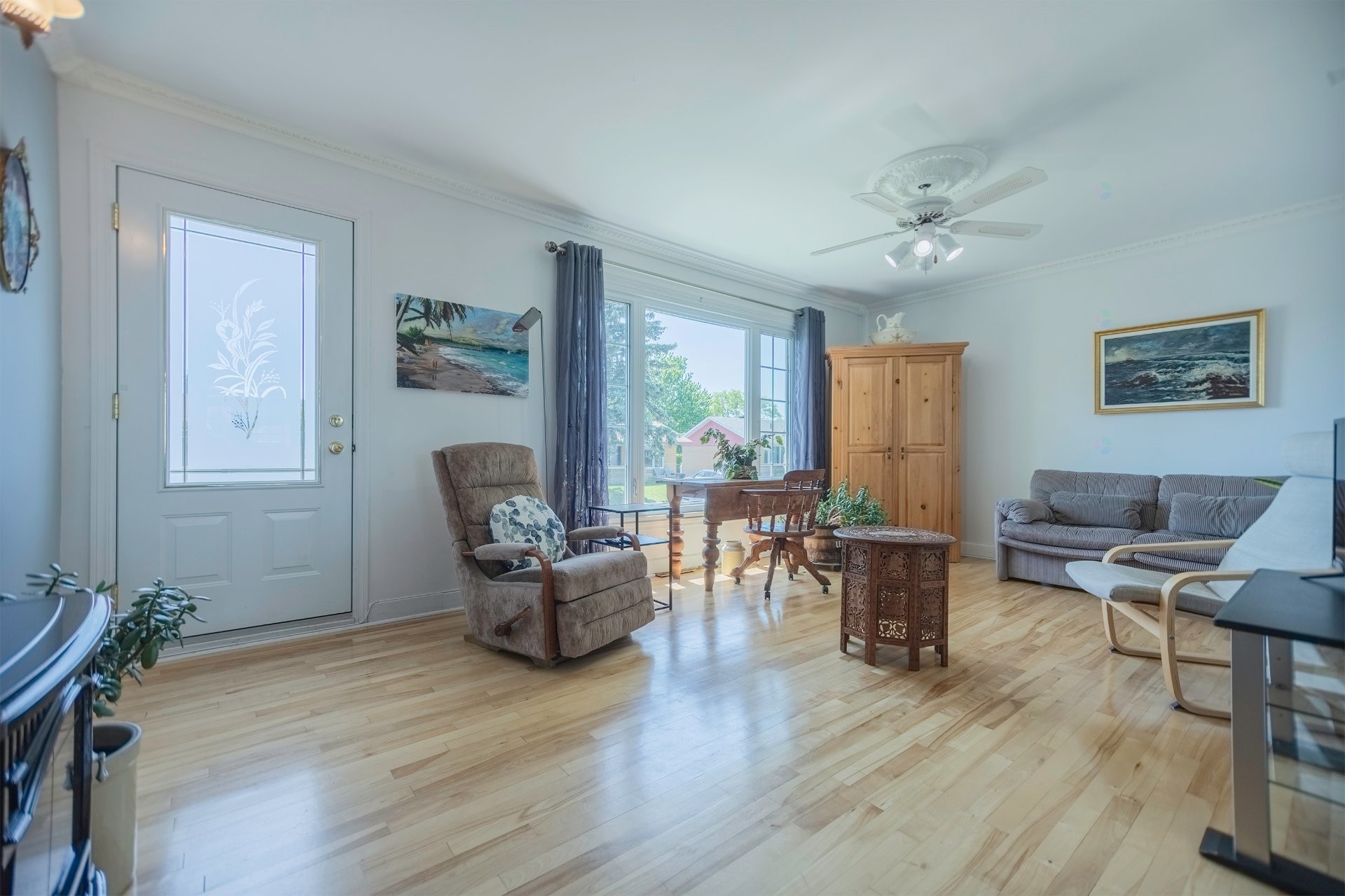 









2514


Rue St-André

,
Varennes,




QC
J3X1A8

