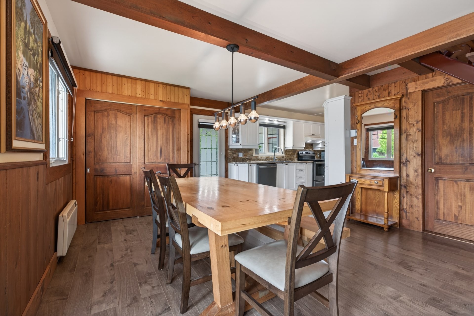 









661


Rue Matawin

,
Saint-Michel-des-Saints,




QC
J0K3B0


