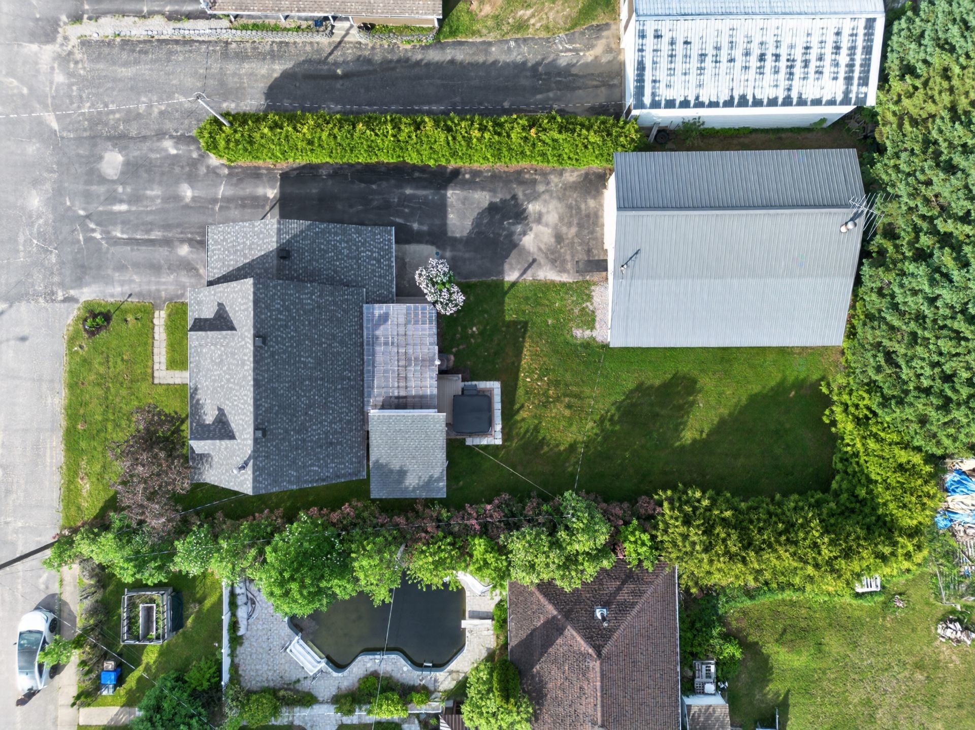 









661


Rue Matawin

,
Saint-Michel-des-Saints,




QC
J0K3B0

