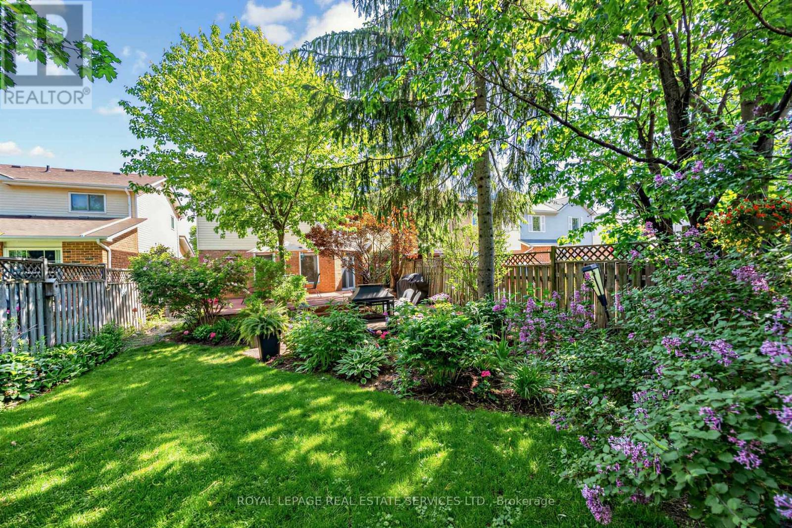 












4024 RUSHTON CRESCENT

,
Mississauga,




Ontario
L5L4H7

