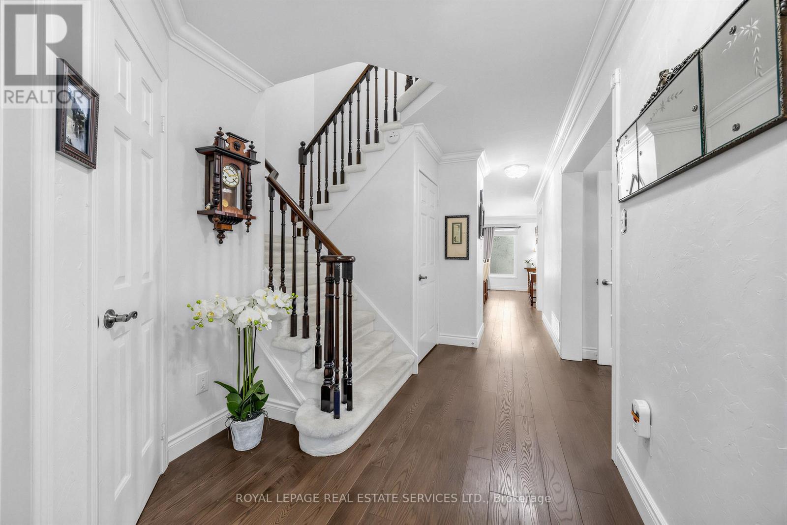 












4024 RUSHTON CRESCENT

,
Mississauga,




Ontario
L5L4H7

