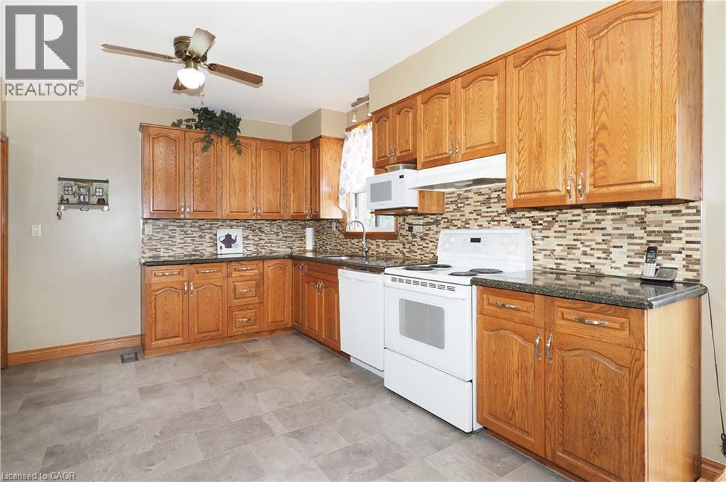 












3407 LOBSINGER Line

,
St. Clements,




Ontario
N0B2M0

