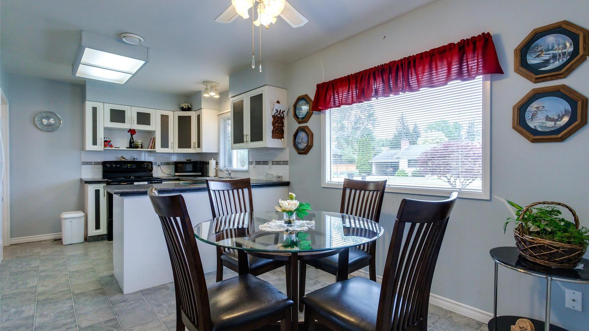 









3607


39

Avenue,
Vernon,




BC
V1T 3E5

