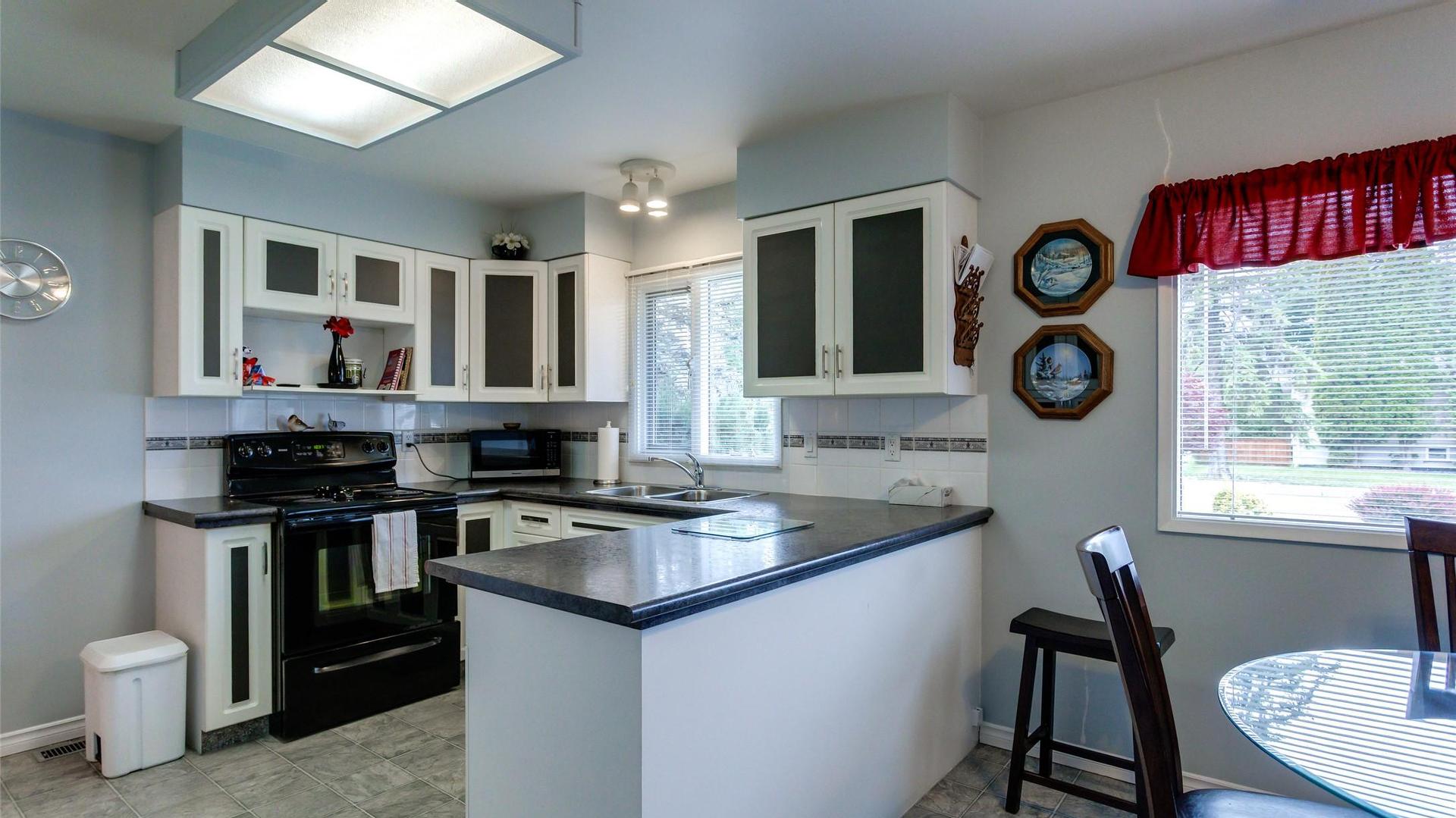 









3607


39

Avenue,
Vernon,




BC
V1T 3E5

