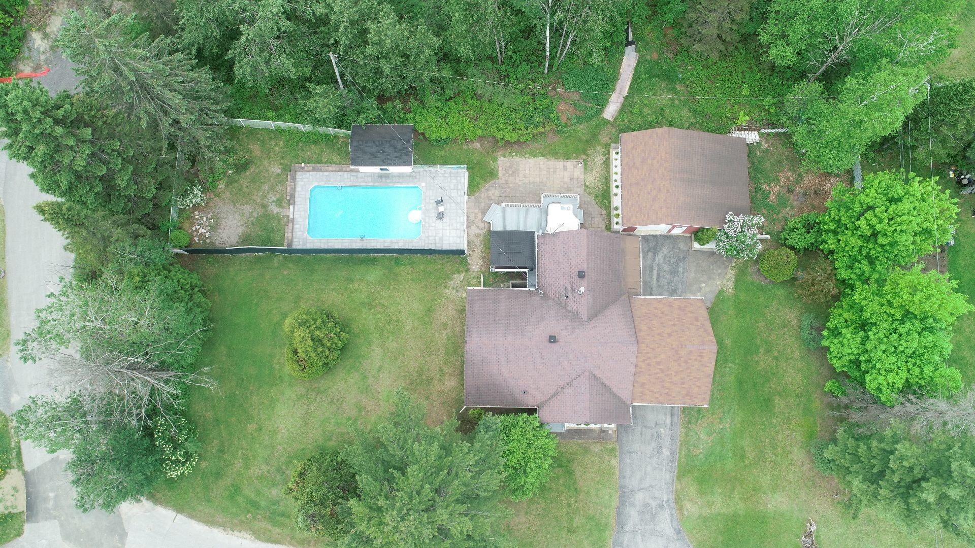 









191


Rue Perron

,
Saint-David-de-Falardeau,




QC
G0V1C0

