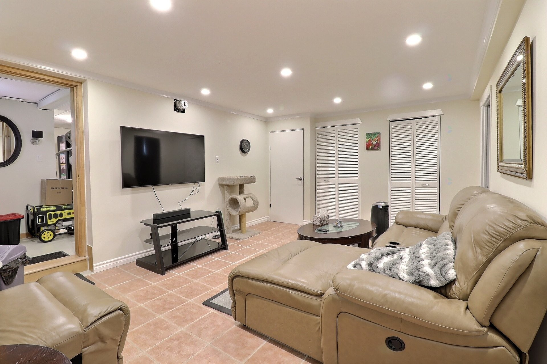 









191


Rue Perron

,
Saint-David-de-Falardeau,




QC
G0V1C0

