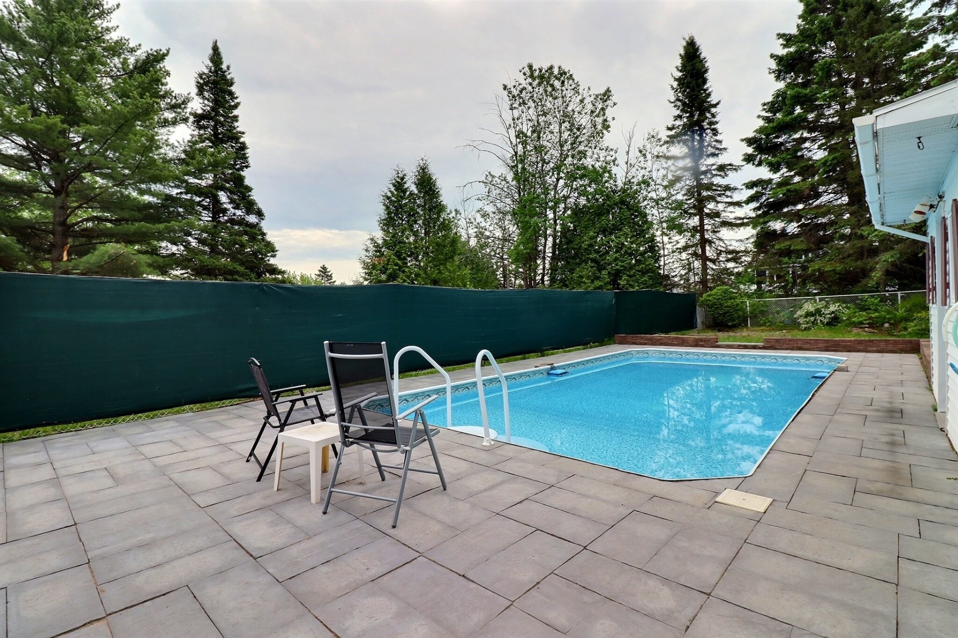









191


Rue Perron

,
Saint-David-de-Falardeau,




QC
G0V1C0

