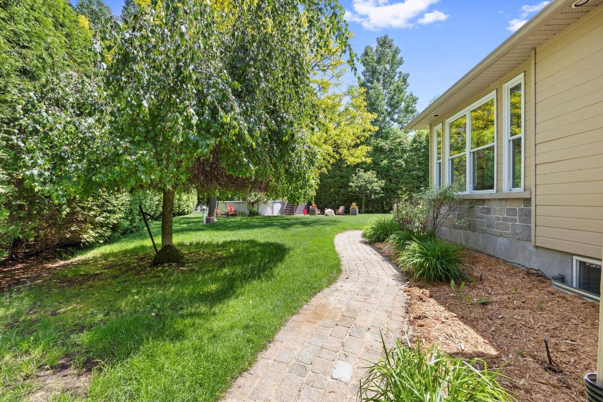 









57


Rue De Bienville

,
Coteau-du-Lac,




QC
J0P1B0


