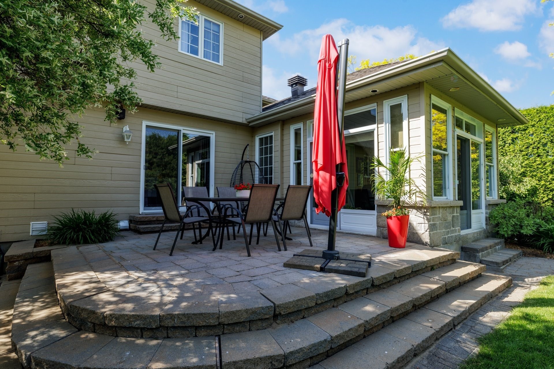 









57


Rue De Bienville

,
Coteau-du-Lac,




QC
J0P1B0

