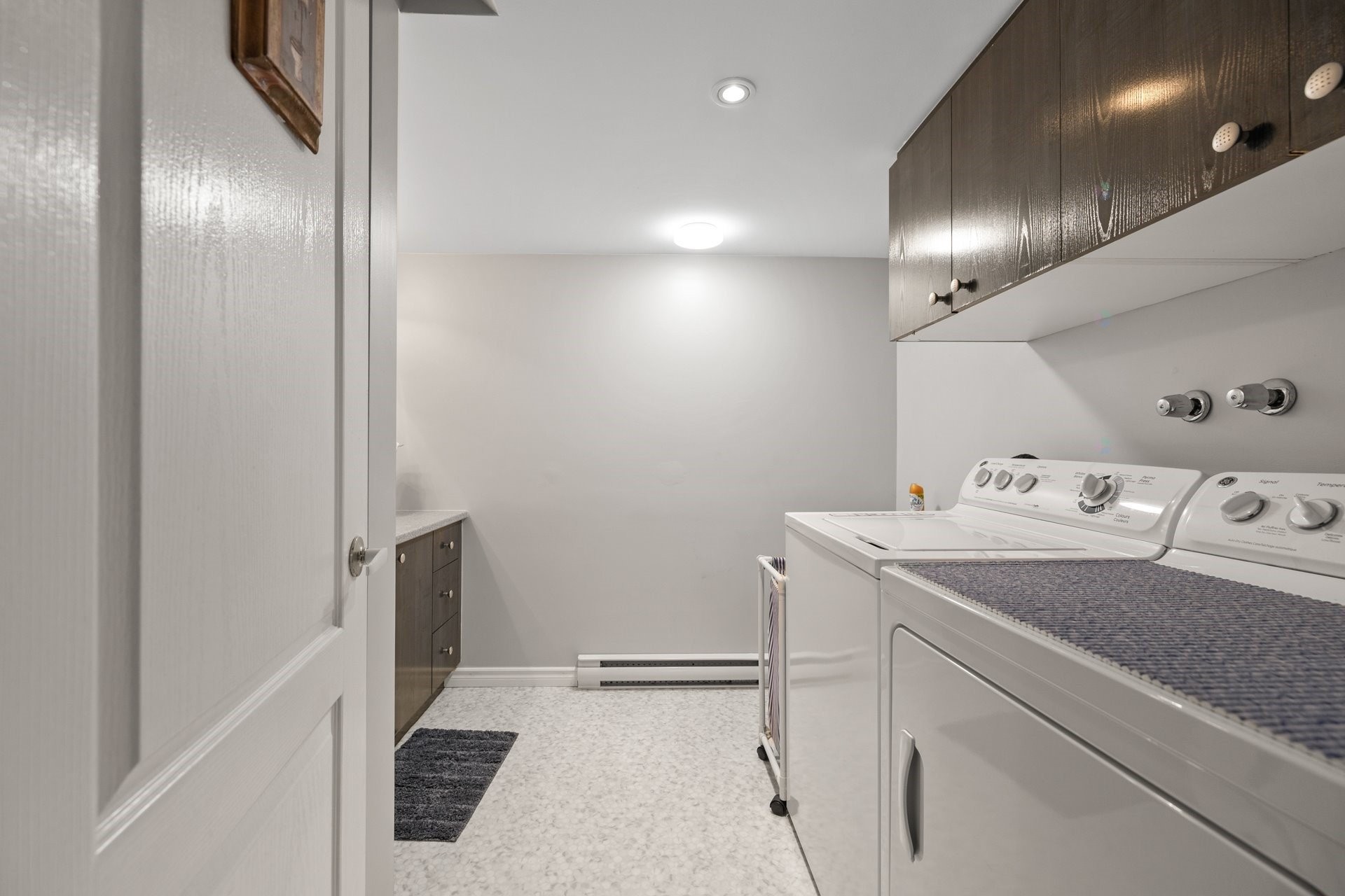 









57


Rue De Bienville

,
Coteau-du-Lac,




QC
J0P1B0

