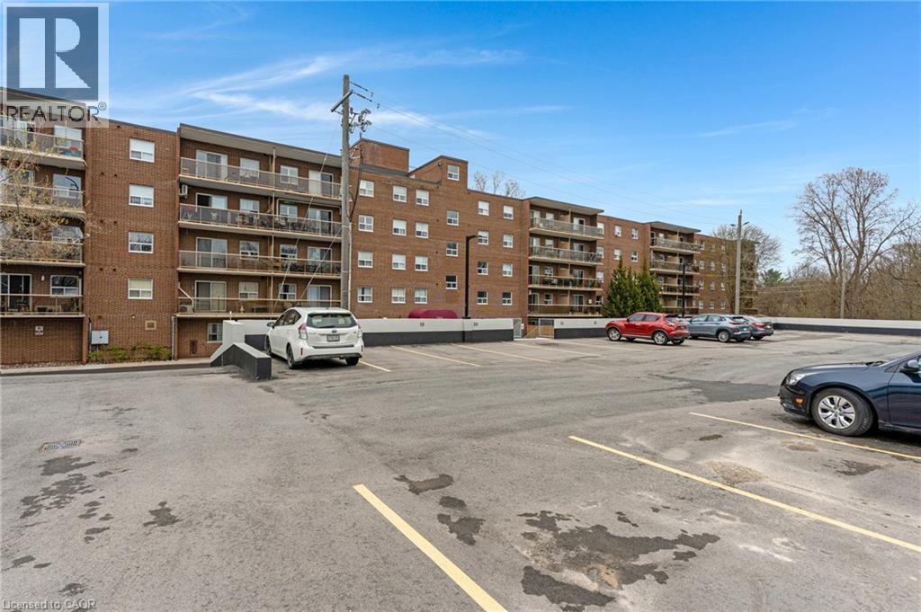 












793 COLBORNE Street Unit# 114

,
Brantford,




Ontario
N3S7J3

