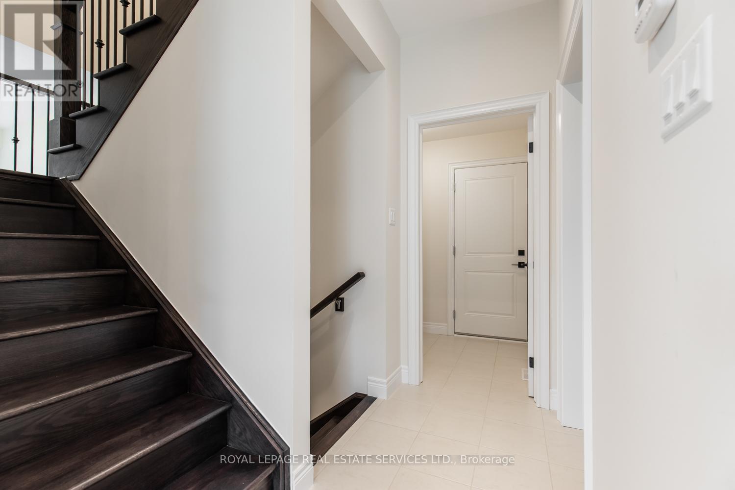 












42 BEACHWALK CRESCENT

,
Fort Erie,




Ontario
L0S1B0

