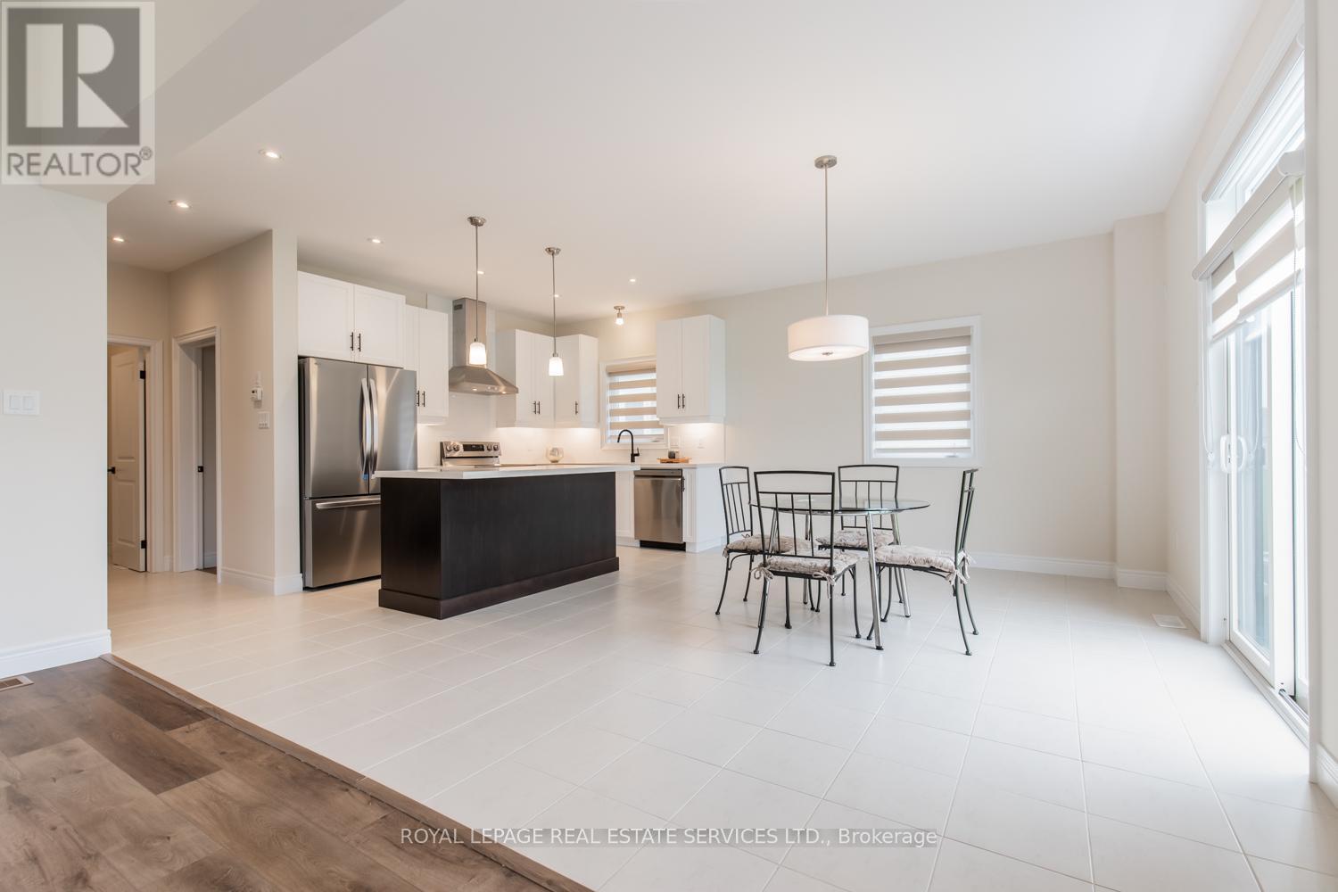 












42 BEACHWALK CRESCENT

,
Fort Erie,




Ontario
L0S1B0

