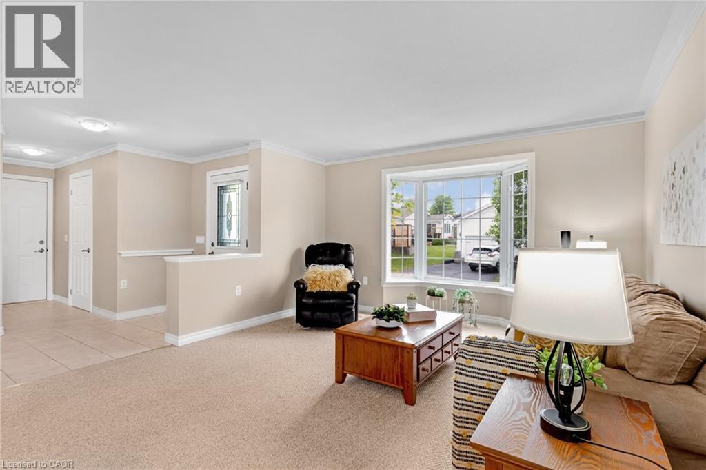 












118 CRUMLIN Lane

,
Freelton,




Ontario
L8B1A5

