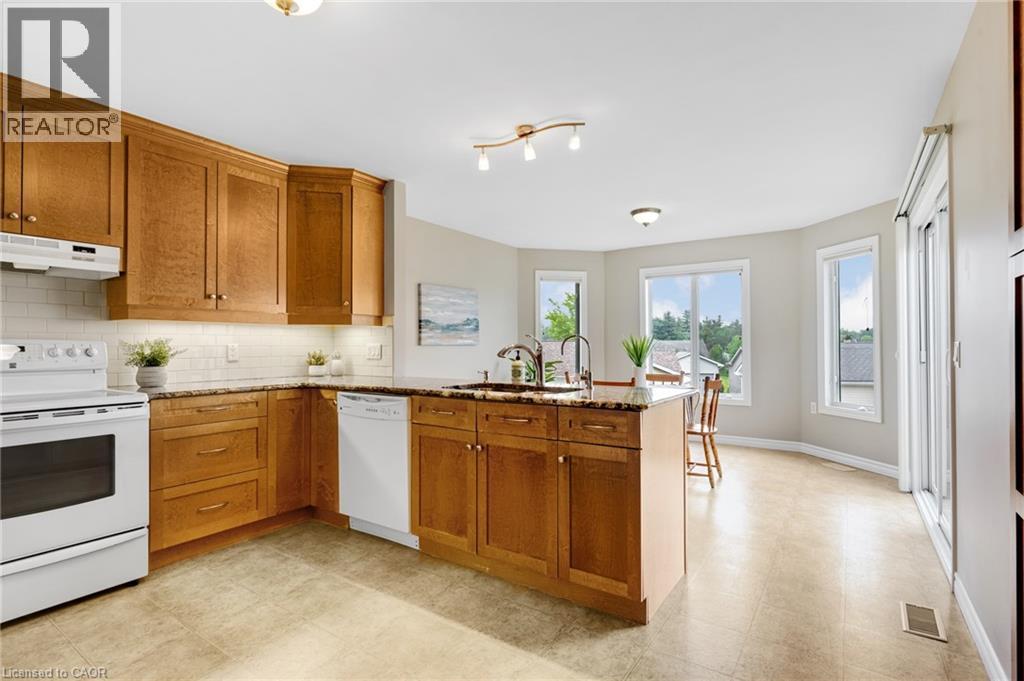 












118 CRUMLIN Lane

,
Freelton,




Ontario
L8B1A5

