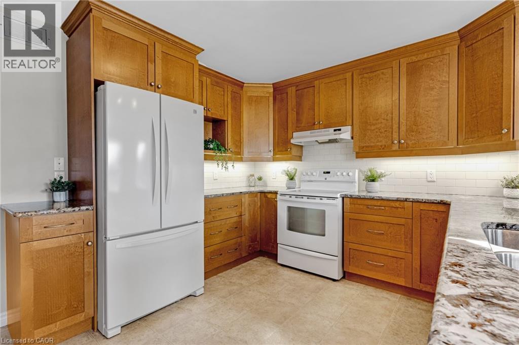 












118 CRUMLIN Lane

,
Freelton,




Ontario
L8B1A5

