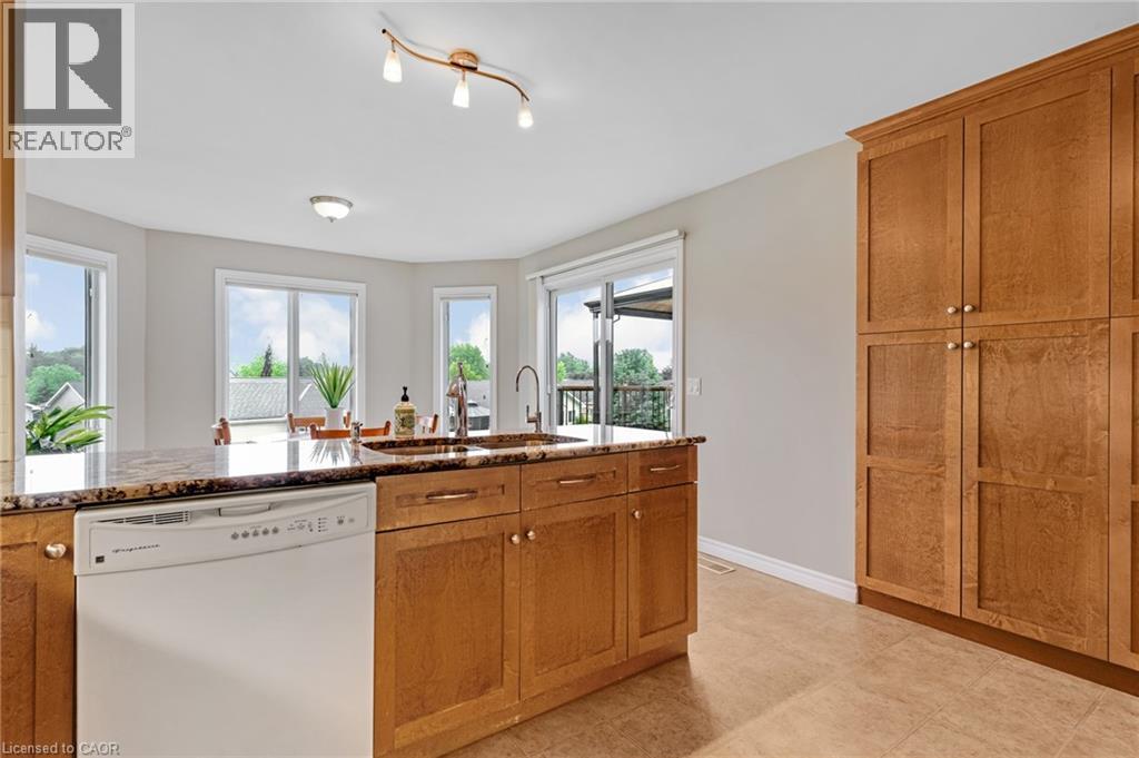 












118 CRUMLIN Lane

,
Freelton,




Ontario
L8B1A5

