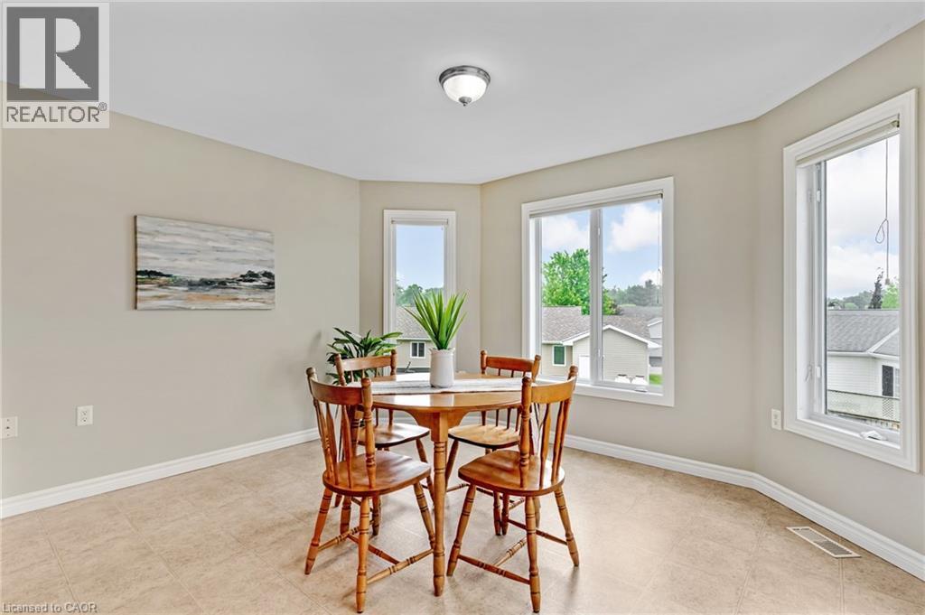 












118 CRUMLIN Lane

,
Freelton,




Ontario
L8B1A5

