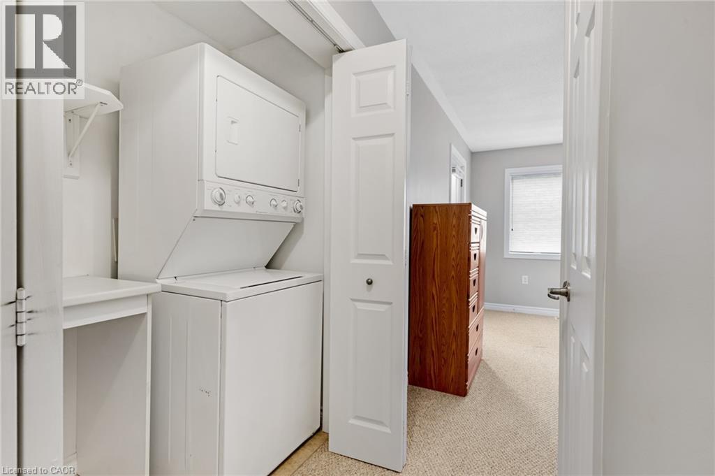 












118 CRUMLIN Lane

,
Freelton,




Ontario
L8B1A5

