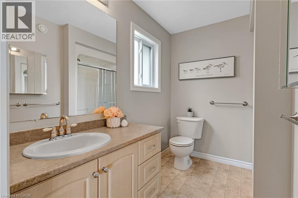












118 CRUMLIN Lane

,
Freelton,




Ontario
L8B1A5

