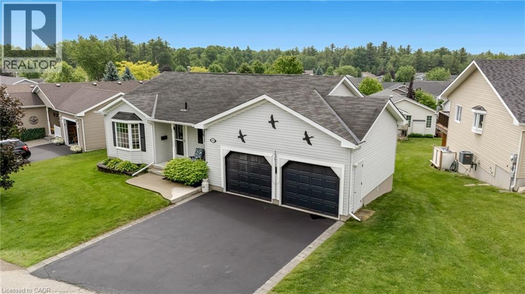












118 CRUMLIN Lane

,
Freelton,




Ontario
L8B1A5

