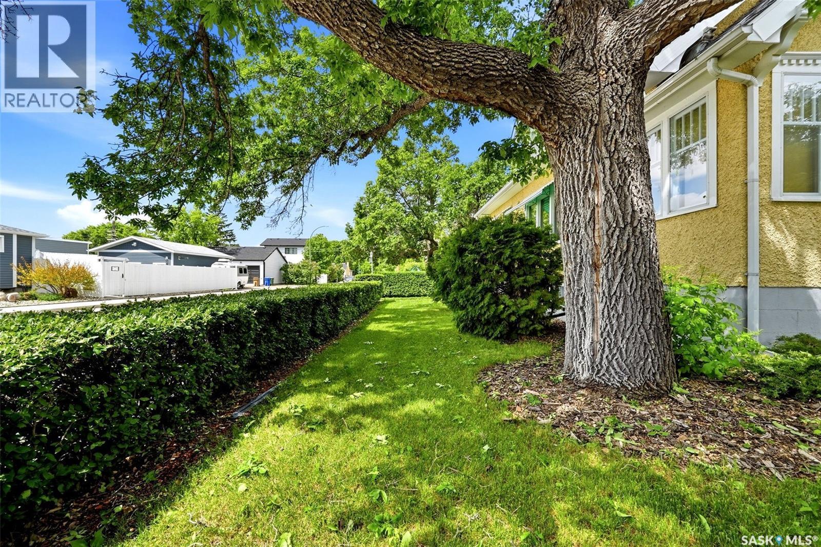 












2178 Princess STREET

,
Regina,




Saskatchewan
S4T3Z6

