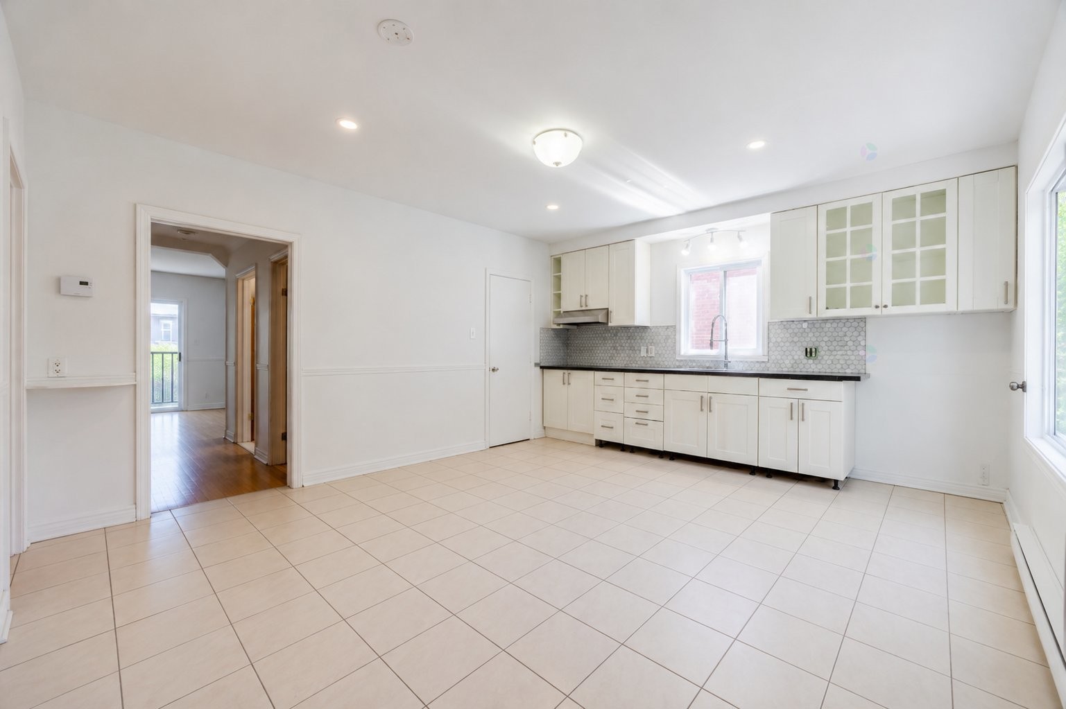 









6528


30e Avenue

,
Montréal (Rosemont/La Petite-Patrie),




QC
H1T3G6

