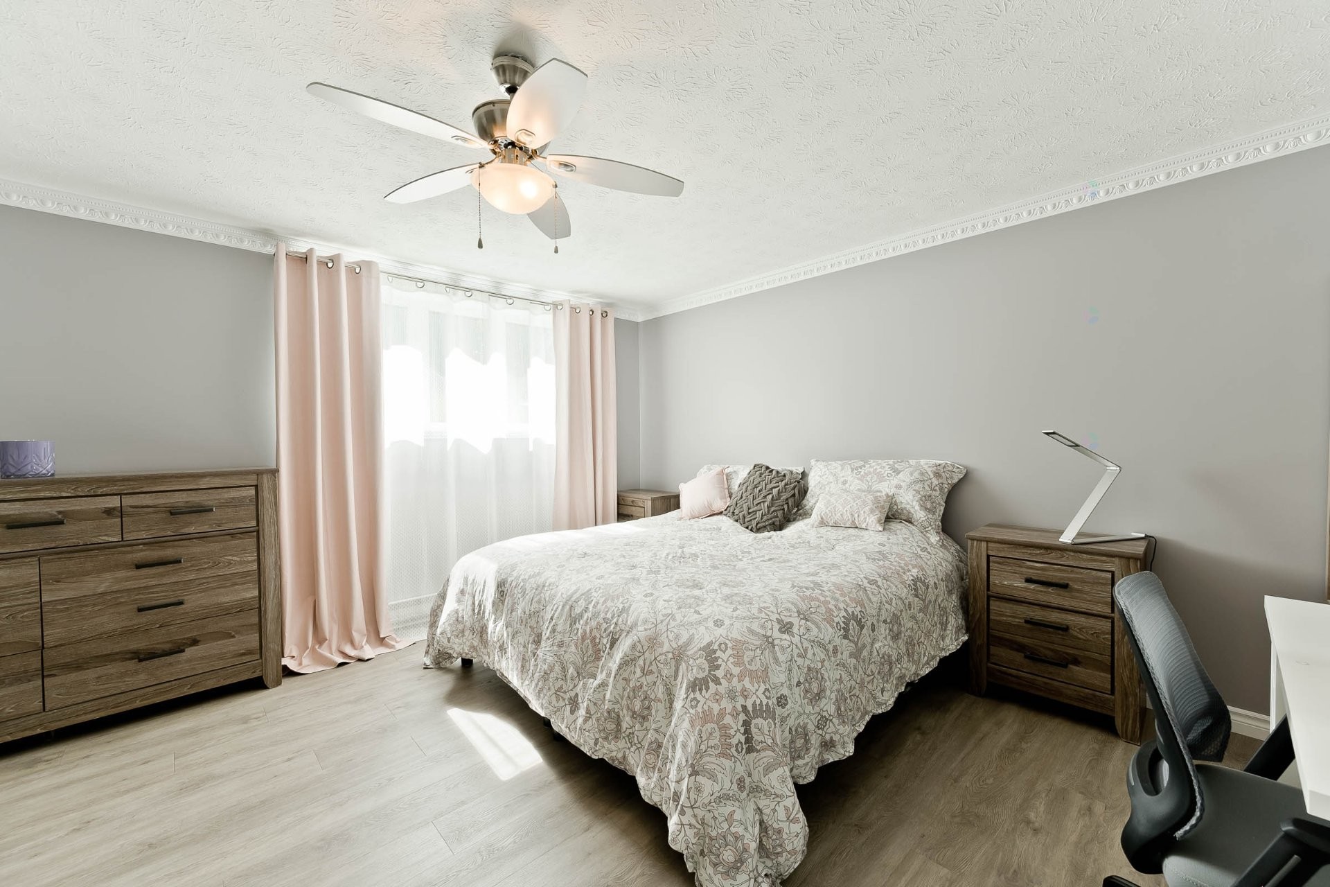 









3363


Rue Antoine-Samson

,
Sherbrooke (Les Nations),




QC
J1L2R3

