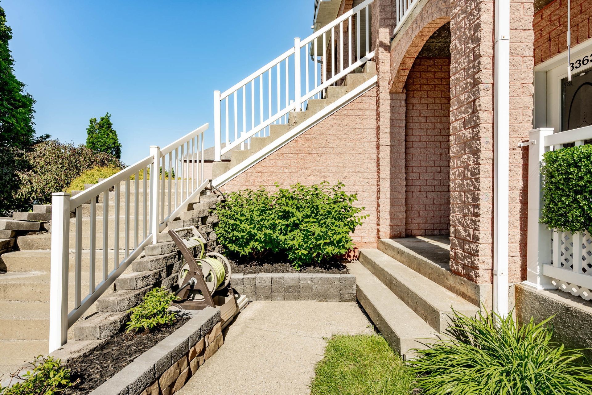 









3363


Rue Antoine-Samson

,
Sherbrooke (Les Nations),




QC
J1L2R3

