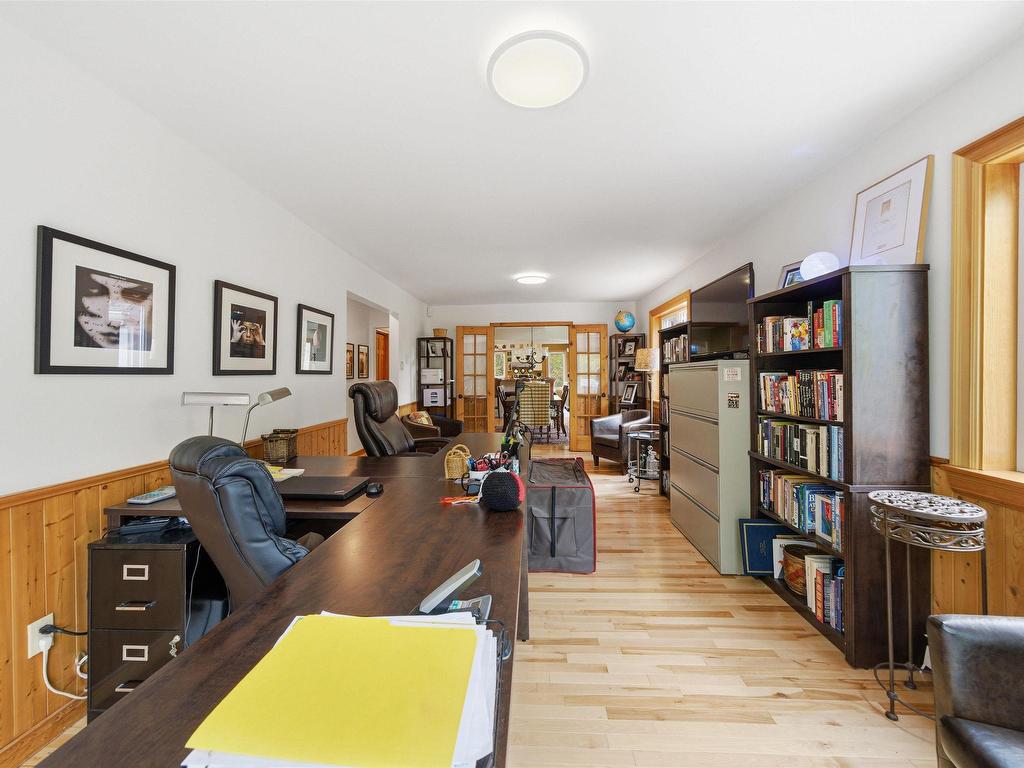 












943 West Porters Lake Road

,
West Porters Lake,




NS
B3K 1K9

