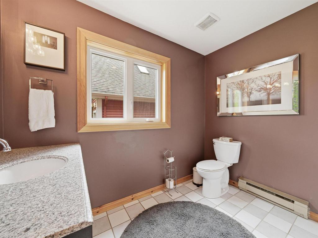 












943 West Porters Lake Road

,
West Porters Lake,




NS
B3K 1K9

