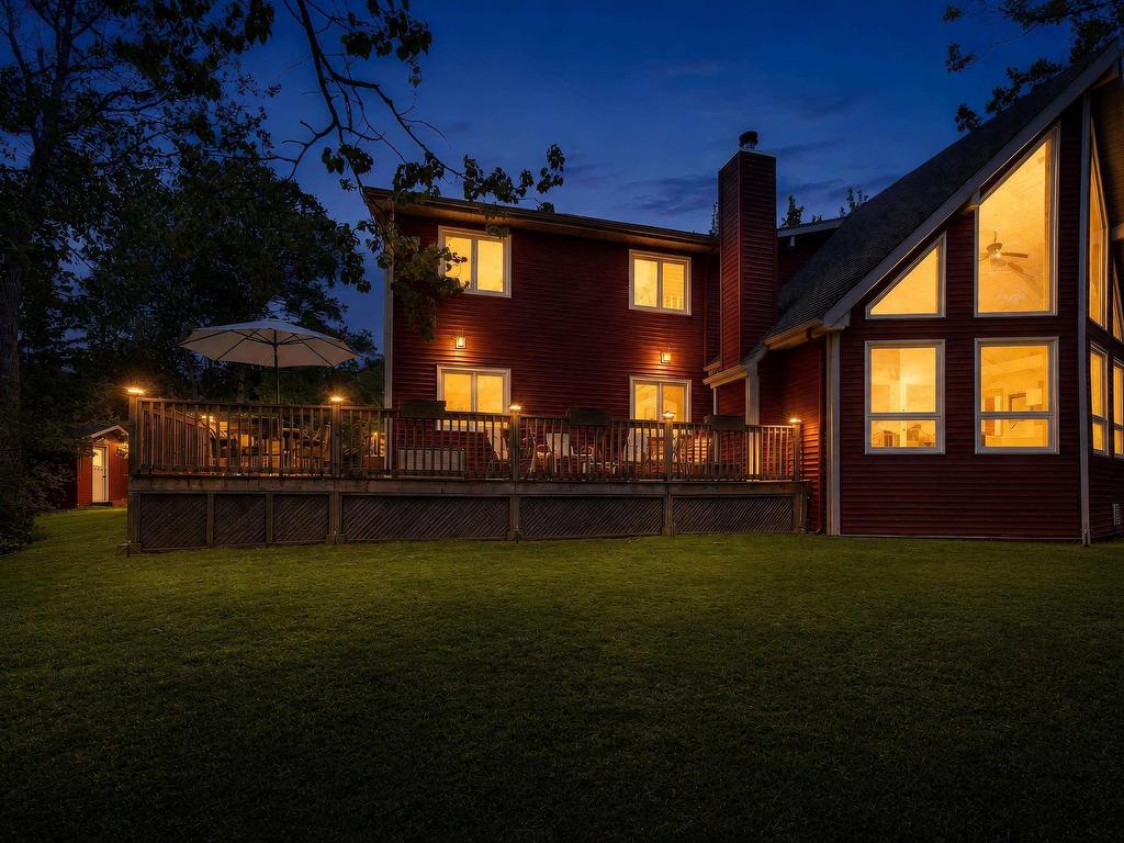 












943 West Porters Lake Road

,
West Porters Lake,




NS
B3K 1K9

