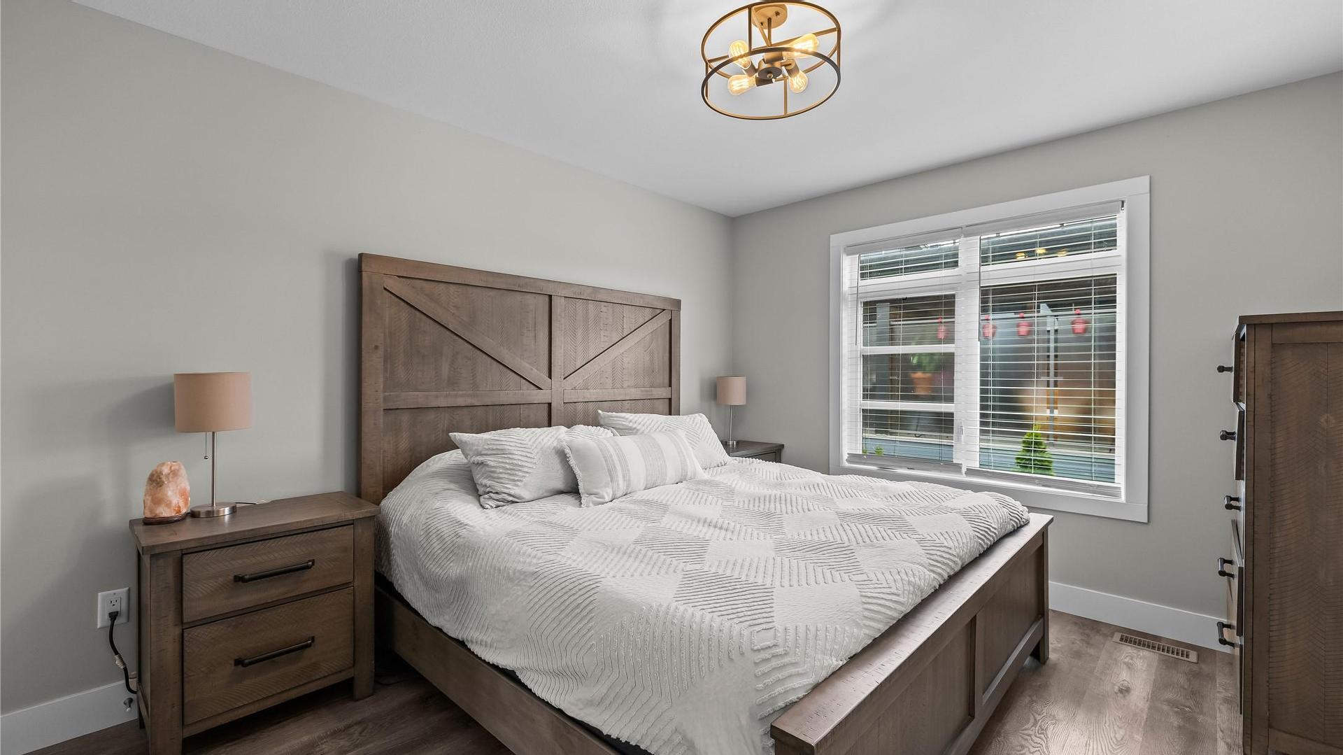 









771


Raymer

Avenue, 2,
Kelowna,




BC
V1Y 4Z7

